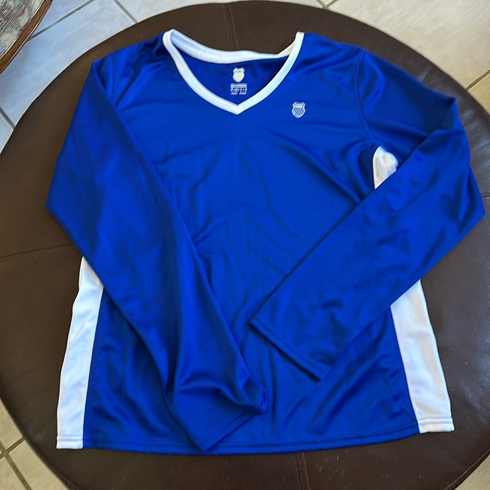 New KSWISS Womens Club Tennis/Pickleball/Golf Racerback Long sleeve Top.
